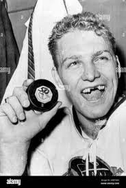 Bobby hull hockey hi-res stock photography and images