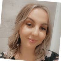 Kaitlin Steinmetz's Instagram, Twitter & Facebook