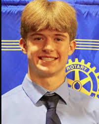 Alton Junior's Instagram, Twitter & Facebook