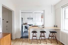 the '50s give way to a chic new kitchen