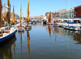 Spiaggia e mare ok, possibilità di belle passeggiate, negozi e tanti bei posti tra cui porto canale, da non perdere. Porto Canale Di Cesenatico Tutti Gli Eventi