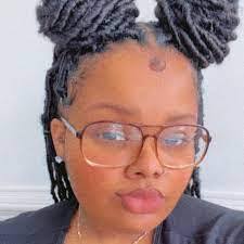 Barbara Lesner's Instagram, Twitter & Facebook