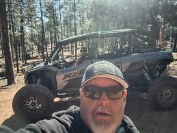 Johnathan Mills's Instagram, Twitter & Facebook