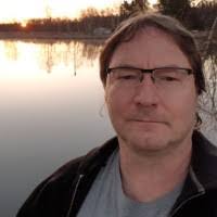 Glen Schrader's Instagram, Twitter & Facebook