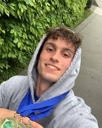 Will Floyd 🛸 (@willfloyd_5) • Instagram photos and videos