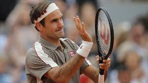 Rafael nadal y roger federer se van a enfrentar en las semifinales de roland garros 2019. Roland Garros 2019 Roger Federer Floored By Reporter S Question On Brown Outfit