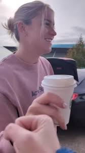 Love seeing them both back together, where they belong🥰🫶 @Ella Toone  @Alessia Russo #alessiarusso #ellatoone #bestfriends #lionesses #football  #fyp