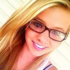 Samantha Shultz's Instagram, Twitter & Facebook