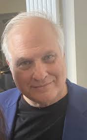 Jeff Hine's Instagram, Twitter & Facebook