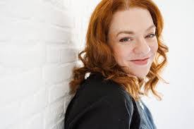 Sara Gibbs's Instagram, Twitter & Facebook