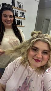 Kate Mayo (@katiemaymayo)