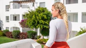 Sophia laura maria thiel (* 13. Fitnessstar Sophia Thiel Wird 25 Plant Sie Ihr Comeback Promiflash De