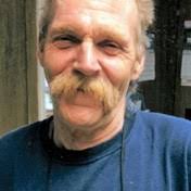 Terry Ringer's Instagram, Twitter & Facebook