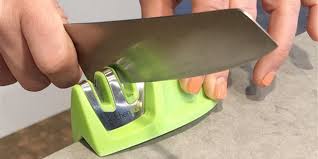 Buy your knife sharpeners and feel like a chef in slicing foodstuff with sharp knives. How To Sharpen A Knife At Home Using A 6 Knife Sharpener