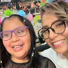 Reyna Ramos (@reynaramos1208) • Instagram photos and videos