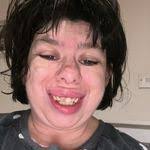 Cara Harte's Instagram, Twitter & Facebook