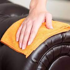 Ledersofa Reinigen Die Besten Tipps Ledersofas Reinigen Ledersofa Ledercouch Reinigen