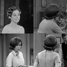 Love Her Hairstyle Vintage Beauty Salon Hair Flip Hairstyle