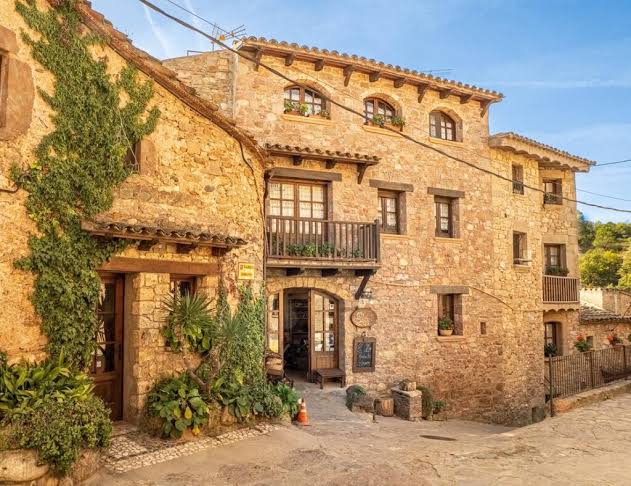 Mura (ruta por el pueblo y entorno natural): Viaje al Corazón Rural de Cataluña
