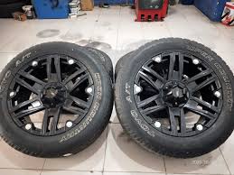 Год объем привод цена во владивостоке метод ввоза. Velg Second Pajero Fortuner Ford Type R20 Ban A T Ukuran 275 55 20