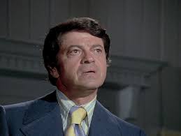 Regarder columbo saison 12 episode 1 vostfr sur openload (streaming illimité gratuit). Columbo Guide Des Episodes Critique Le Quotidien Du Cinema