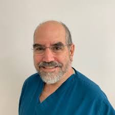 Leonard Goldsmith's Instagram, Twitter & Facebook