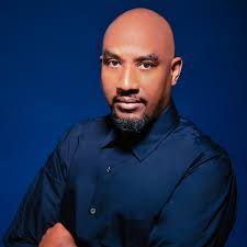 Shawn Somerville's Instagram, Twitter & Facebook