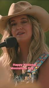 Chris Stalcup's Instagram, Twitter & Facebook