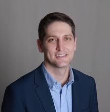 TOP YOUNG PROFESSIONALS