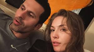 Amerikalı aynasız ve Yasemin Allen sevgili mi? Yasemin Allen ve Erdal Kaya  kim?