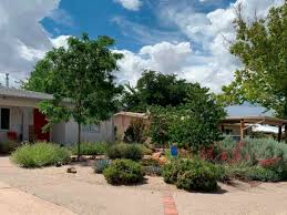 The okanagan xeriscape association is a registered charity founded in 2009 to help people garden with nature, conserving water and energy in the process, but creating beauty. Xeriscape Not Zeroscape Water Conscious Landscaping Can Be Luscious Beautiful Albuquerque Journal