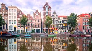 When we refer to clutter, we do however mean neat and elegant clutter with ornaments, flowers and classic wooden furniture, especially crafted in mahogany timbers. 50 Most Beautiful Cities In The World Conde Nast Traveler