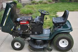 Had a boxey design, believe it's a 1994. Craftsman Lt1000 Riding Mower 21hp Briggs And Stratton On Popscreen