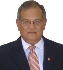 DR. JORGE ALVA HURTADO Actual Decano Nacional del Colegio de Ingenieros del  Perú y Rector de la Universidad Nacional de Ingenie