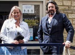 The show was repeated on tv3 ireland on saturday evening. Laurence Llewelyn Bowen Re Opens Big Yellow Bus Fundraising Shop Wilts And Gloucestershire Standard