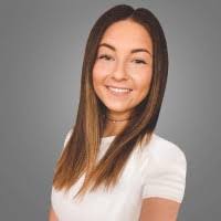 Jaclyn Richter's Instagram, Twitter & Facebook