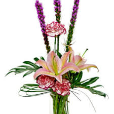 Terry's florist is a premium one stop shop to order flowers for all occasions offering exquisite arrangements for birthdays, anniversaries, special days, and all celebrations. Flowers Delivery Albany Petal Pushers Flower Shop