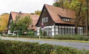 Gruener in unserem großen tiermarkt finden. Gruner Jager Riddagshausen Foto Peter Sierigk Der Lowe