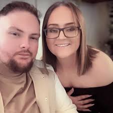 Multiplayer or zombies group for girls?