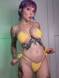 Alien Trash Kitty Pic | Sex.com