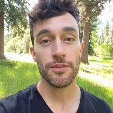 Jerome Poindexter's Instagram, Twitter & Facebook