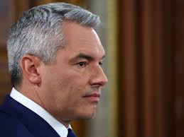 Austrian election runners up asked to form government