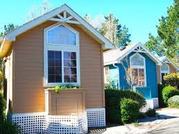 Also known as granny flats or echo housing. What S Trending High Tech Granny Pods Youtube