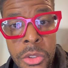 25-Year-Old Black Entrepreneur Now Owns His Own Laundromat After Learning  the Business from His Dad, 🎥: Don’s Laundry/ Jamaica, NY