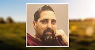 Kris Rink's Instagram, Twitter & Facebook