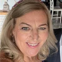 Phyllis Curley's Instagram, Twitter & Facebook