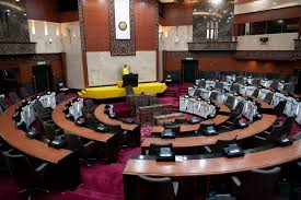 Sebelum merdeka ia dikenali sebagai majlis mesyuarat negeri. Bn Jangan Mimpi Tawan Selangor Kalau Jadi Pembangkang Pun Malas Roketkini Com