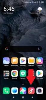 To add a song directly from this list to your story, tap on the track, and the song will automatically load on your camera feed. How To Add Music To Snapchat Add Songs To Snaps Stories