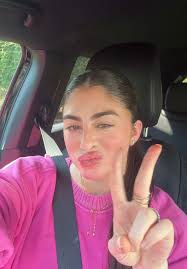 Kylie Moran (@kyliemoran)