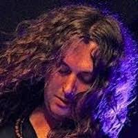 Massive,discographie,Brad Marr,Aidan McGarrigle,Ben Laguda,Jarrod  Medwin,Brendan Forward,Tristan Maiwurm,line-up, biographie, photos,  facebook,site officiel